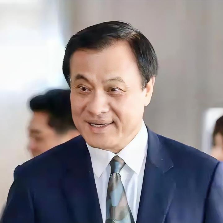 简直荒谬！台湾海基会董事长苏嘉全真是拎不清自己几斤几两，妄言不预设立场，愿意交流