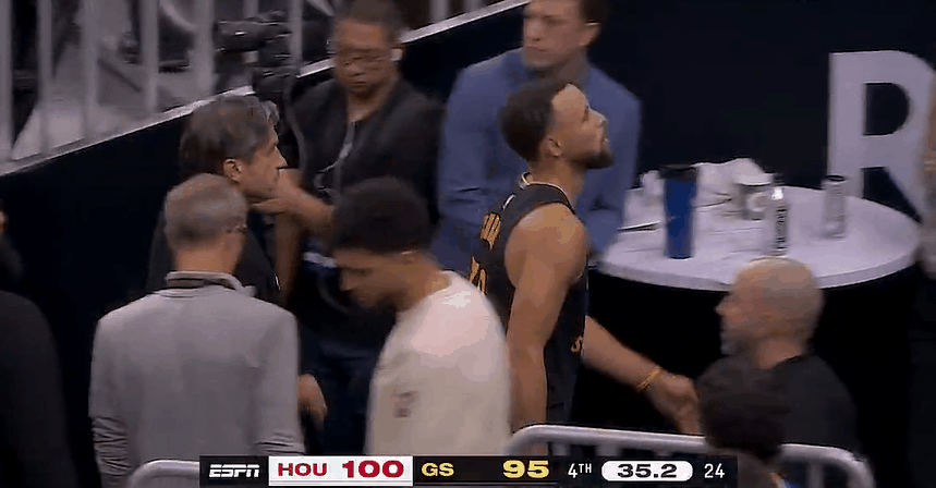 库里右大腿挫伤，将接受MRI检查，希望没事库里