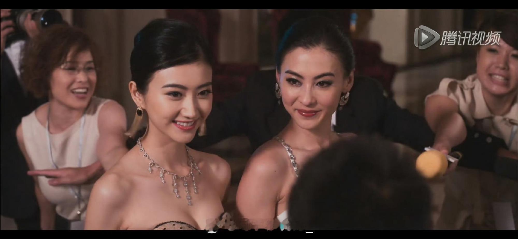 那确实挺好看的，大美女级别景甜风波后的状态 ​​​
