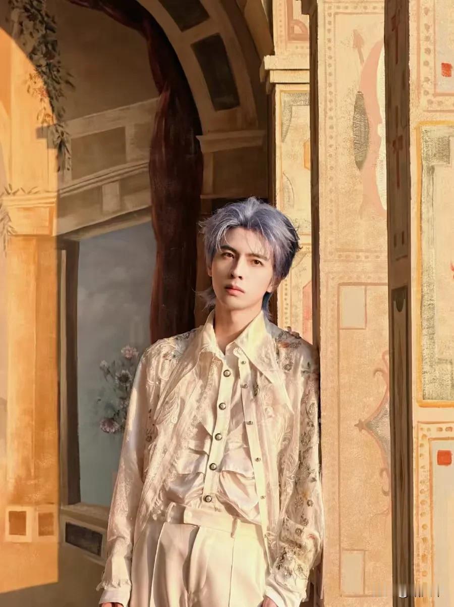 来看我演唱会的都已经不看名侦探学院了吗？

这句话的出现引起了一场大乱斗，团粉在