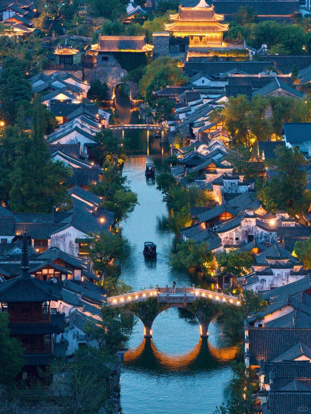 破次元这事还得看关注流2026播主大会升级成关注流大会，4月18日盐官潮乐之城K