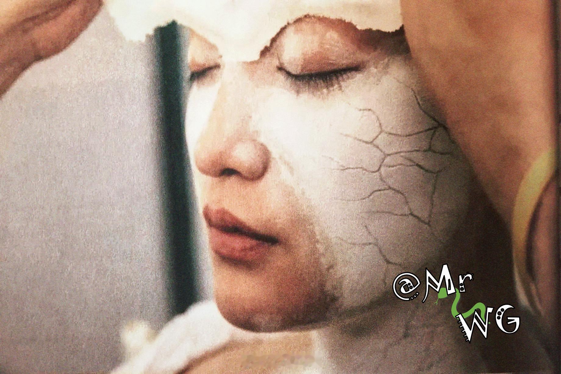 周迅独家扫描 敬业的迅💖——拍摄【画皮2】，周迅要上小唯被封冻于妖界寒冰地狱的