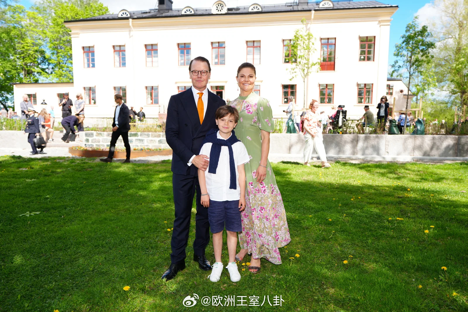 5.24 瑞典王储维多利亚夫妇出席维伊庄园（Wij Herrgård）的落成典礼