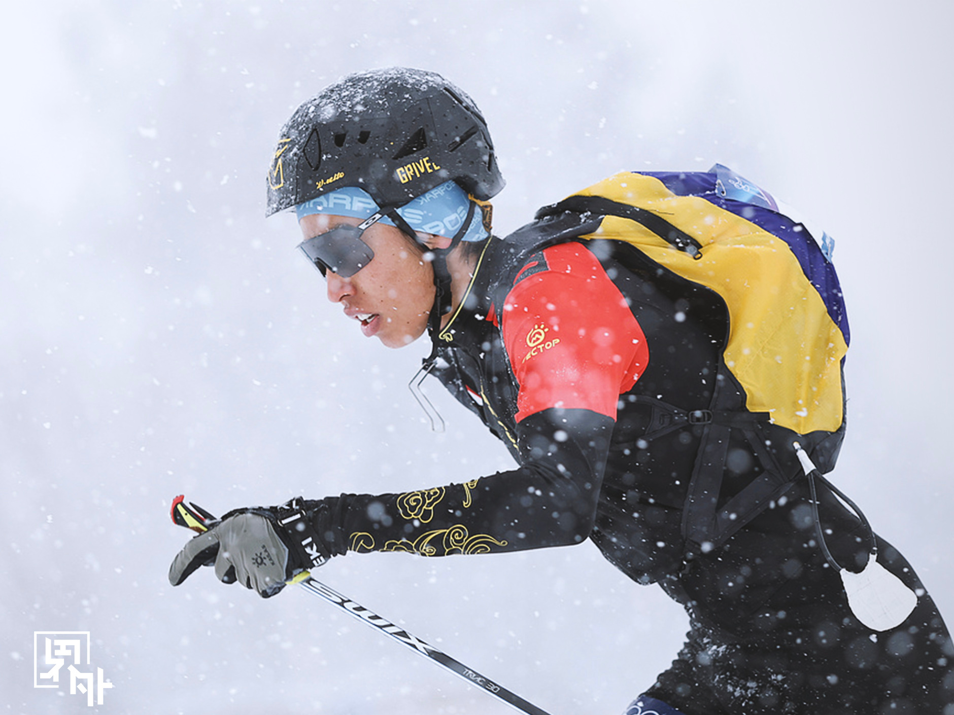 新疆选手布鲁尔止步登山滑雪半决赛  中国选手布鲁尔在半决赛比出2分47秒04的成