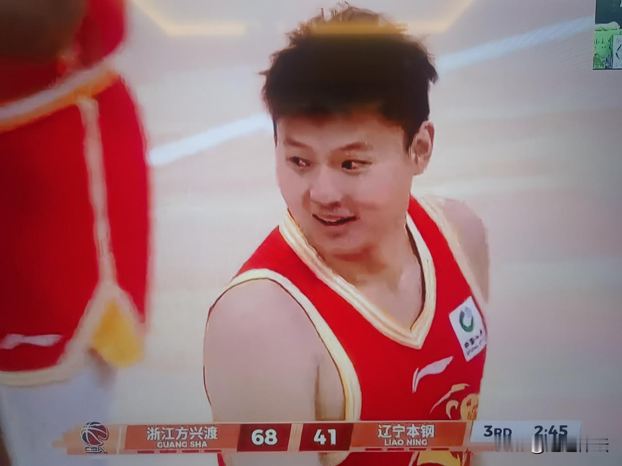 68：43！浙江方兴度主场大比分领先辽宁本钢，三节未结束，主力提前打卡下场休息！