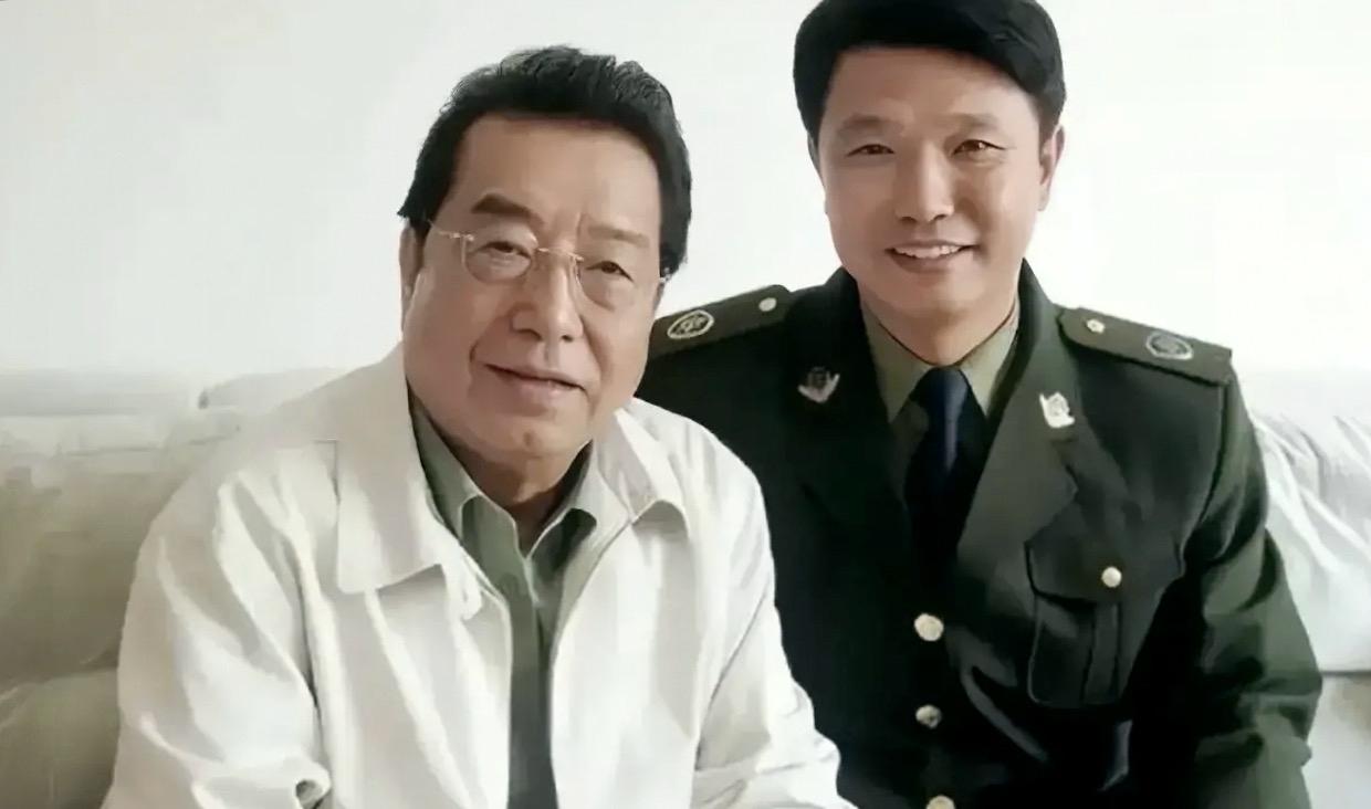 李双江长子李贺：从来没有享受过父爱，却成为了继母和父亲晚年的依靠
