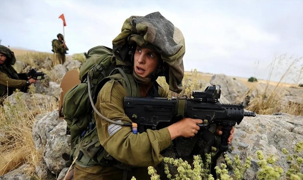 以色列虽然答应停火，但立刻又在黎巴嫩南部引入所谓的“黄线”模式。就是以军在黎巴嫩