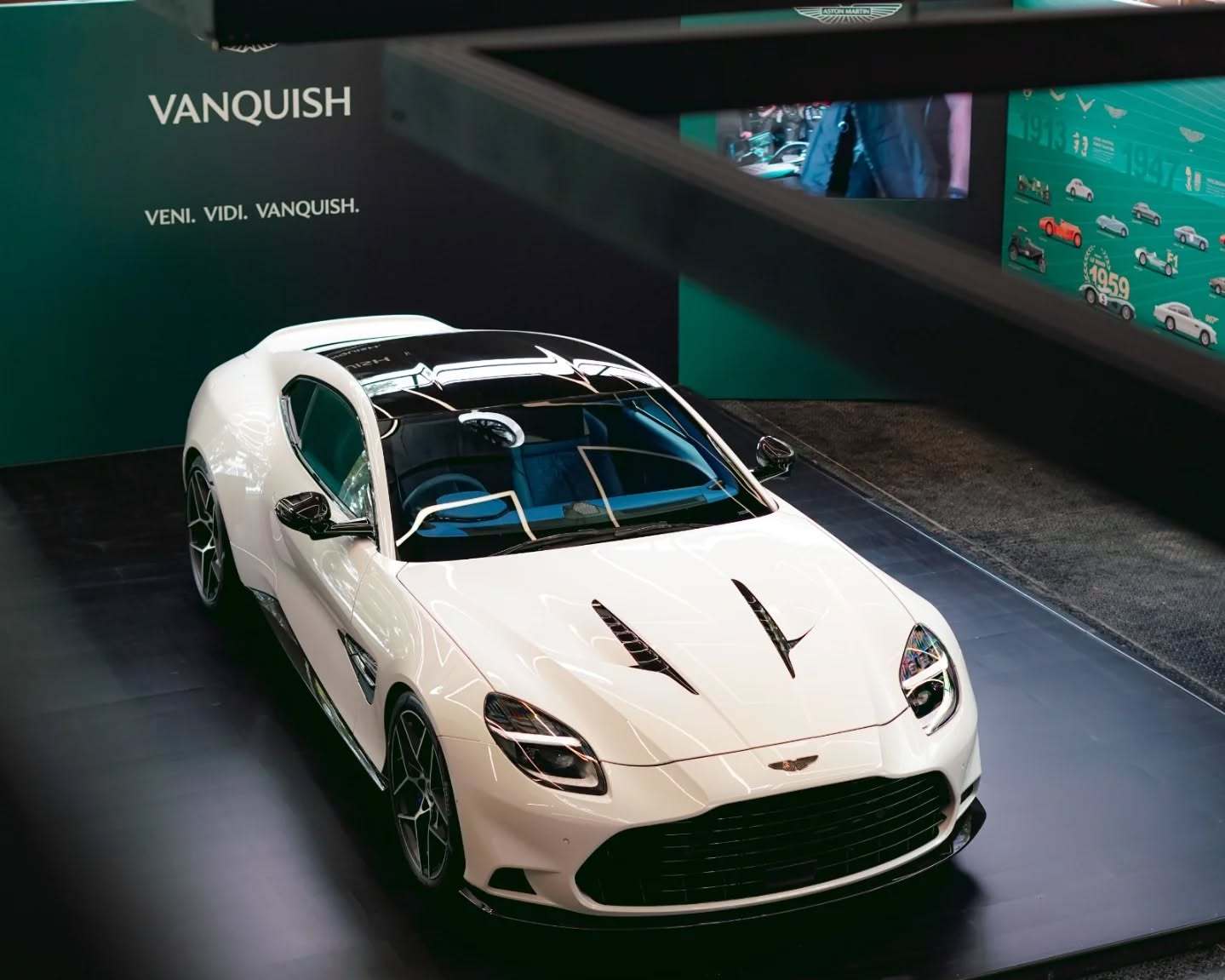 这个角度的Vanquish是不是非常呆萌？ 