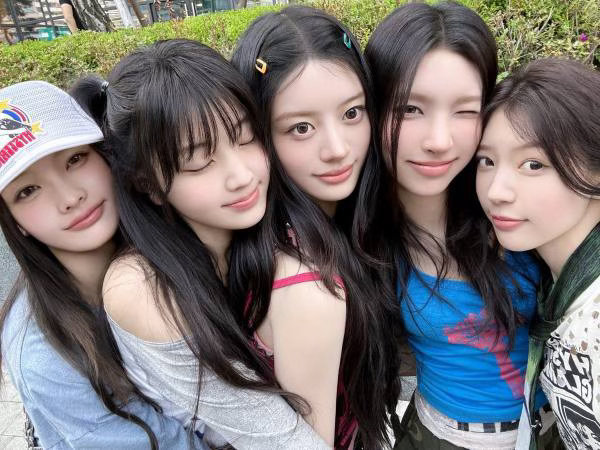 如何看待illit和newjeans的人数对比 