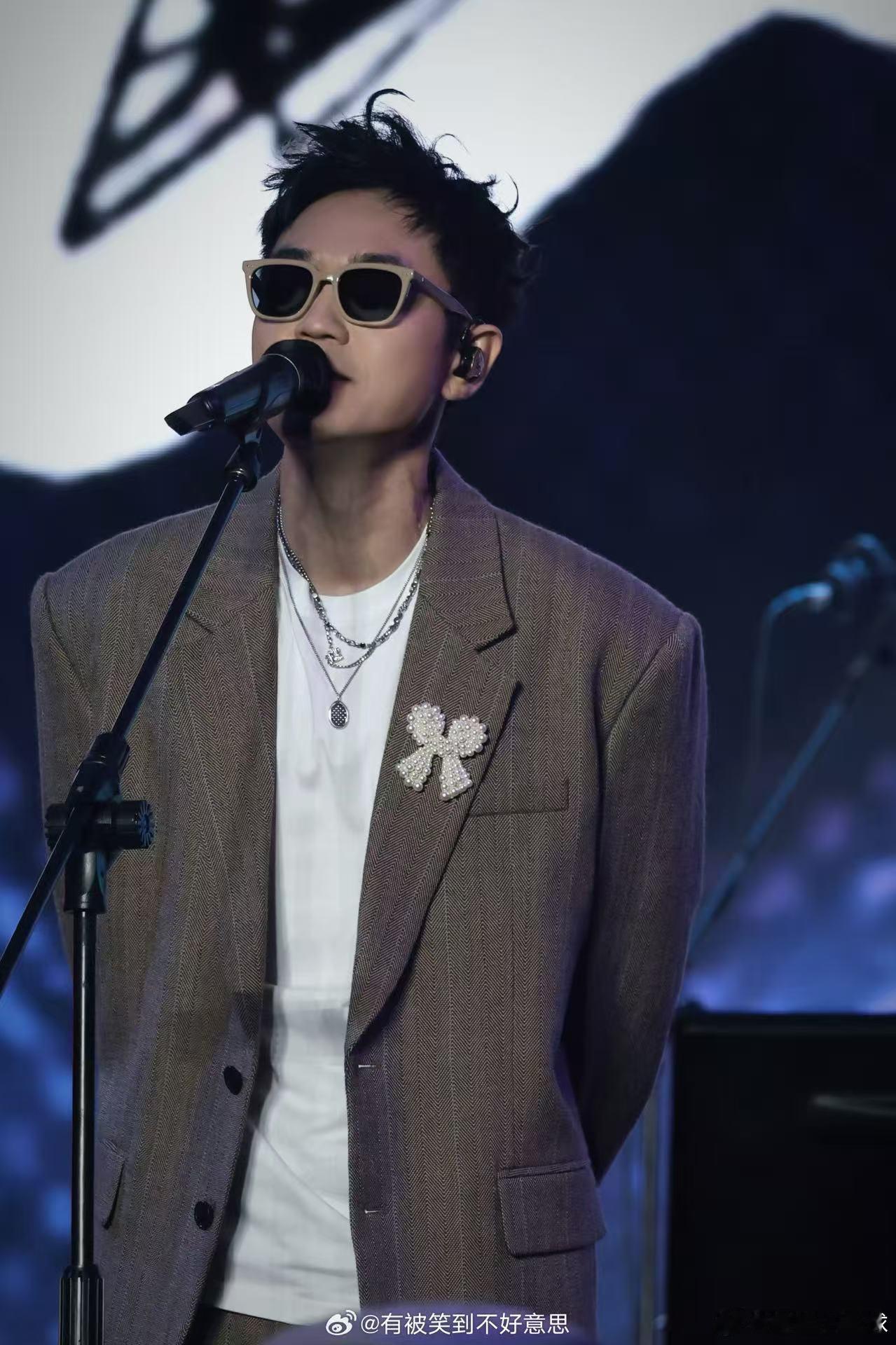 陈楚生大鹏合唱庙堂之外太炸现场✨陈楚生45分钟连唱10首火力全开！和大鹏合作《庙