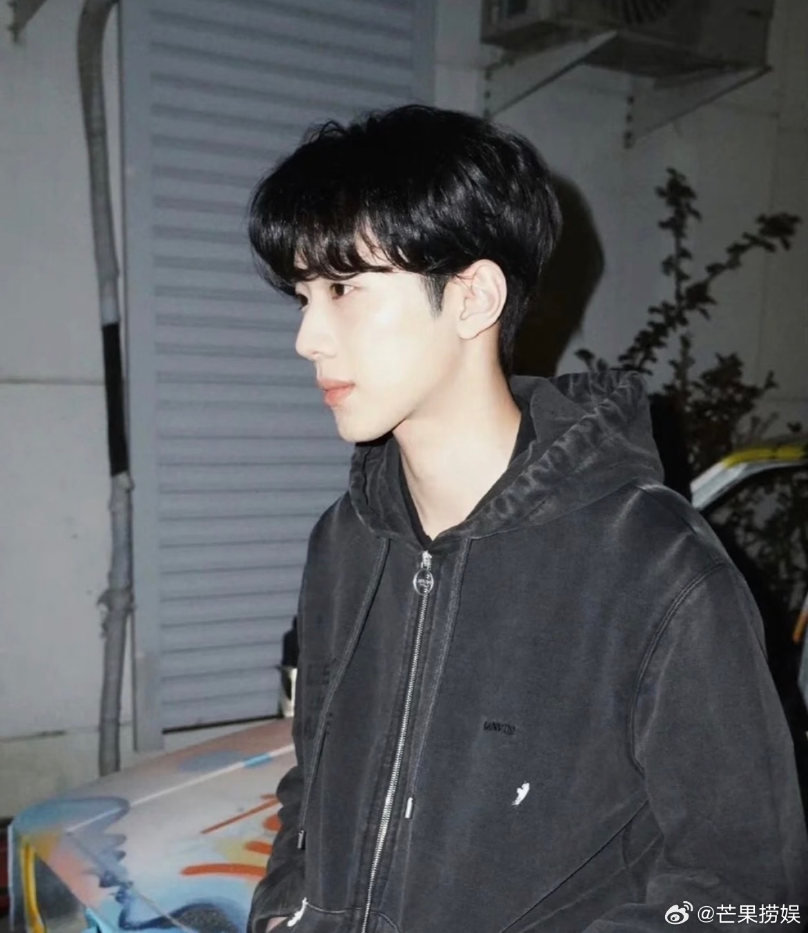 周也曾说理想型只要求脸好看那其实也挺注意的如果是真的话，那感觉目前爆出来的长得都