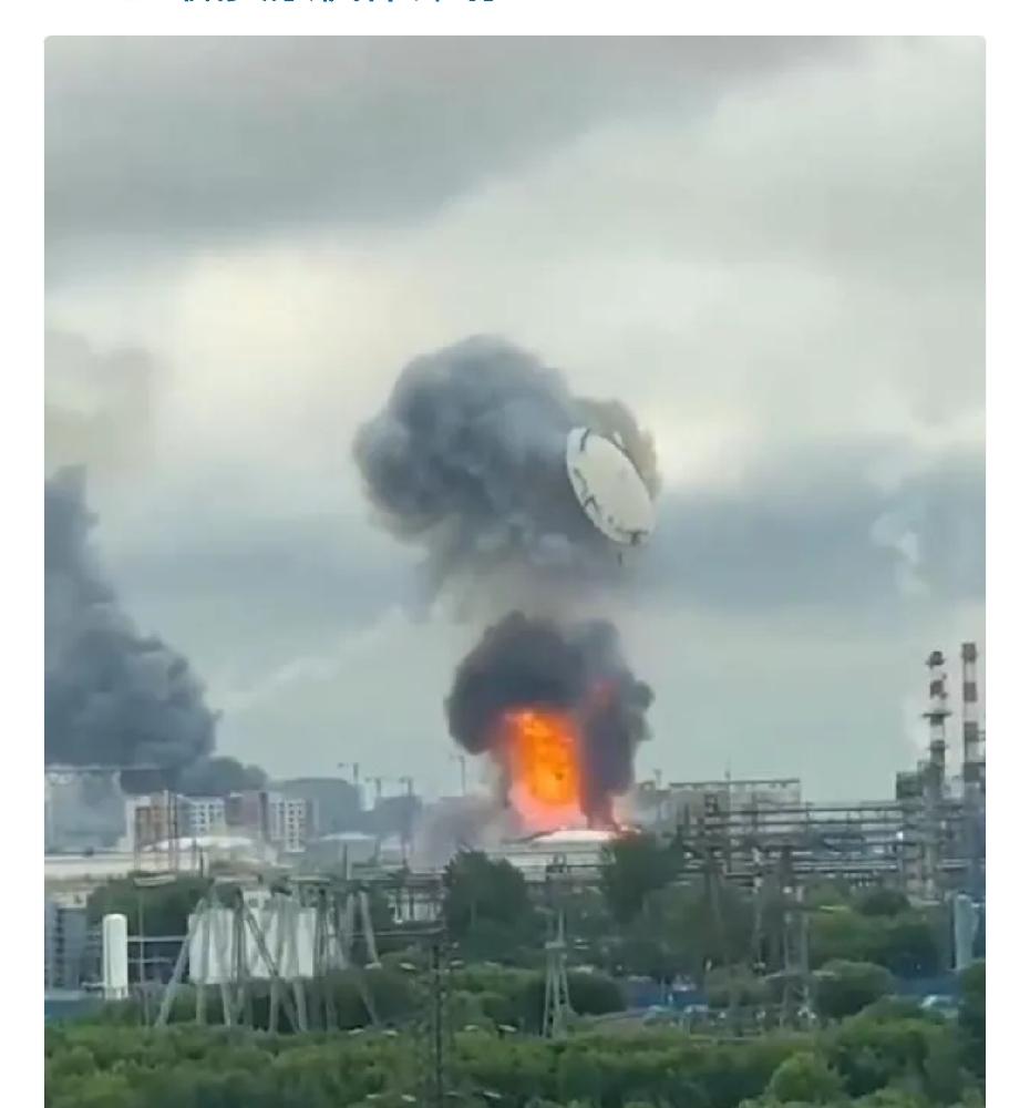 乌克兰传来新消息了

6月18日，乌克兰总统泽连斯基确认，乌克兰当天凌晨远程打击