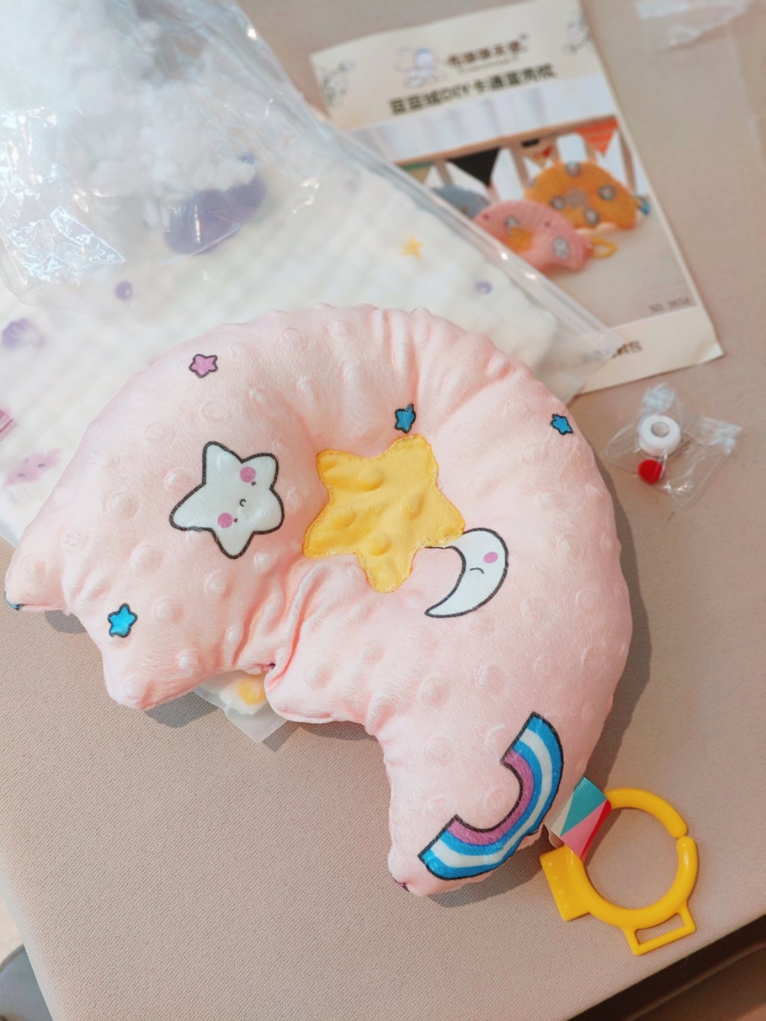 哈哈哈婴语大会👼🏻铃兰女士已经是九斤的小胖妞啦🍼 