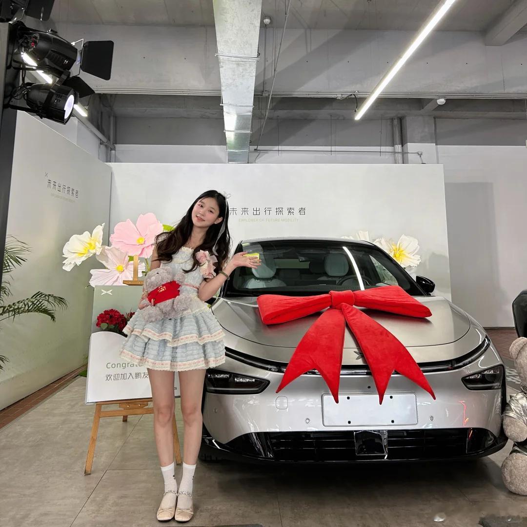 小鹏 P7+，直接把 38% 的车主变成了女生。更狠的是，其中一多半是从 BBA