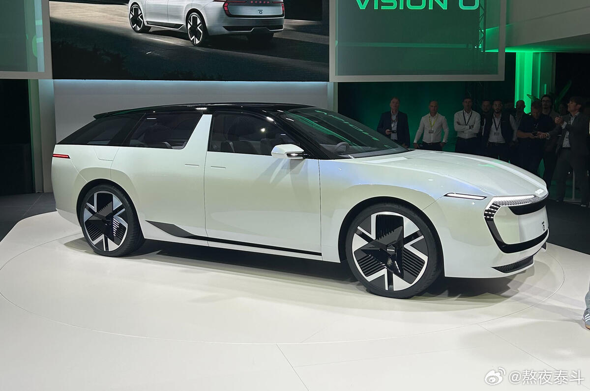 造型设计极为前卫的斯柯达Vision O概念车预展了下一代明锐以及该品牌的全新设