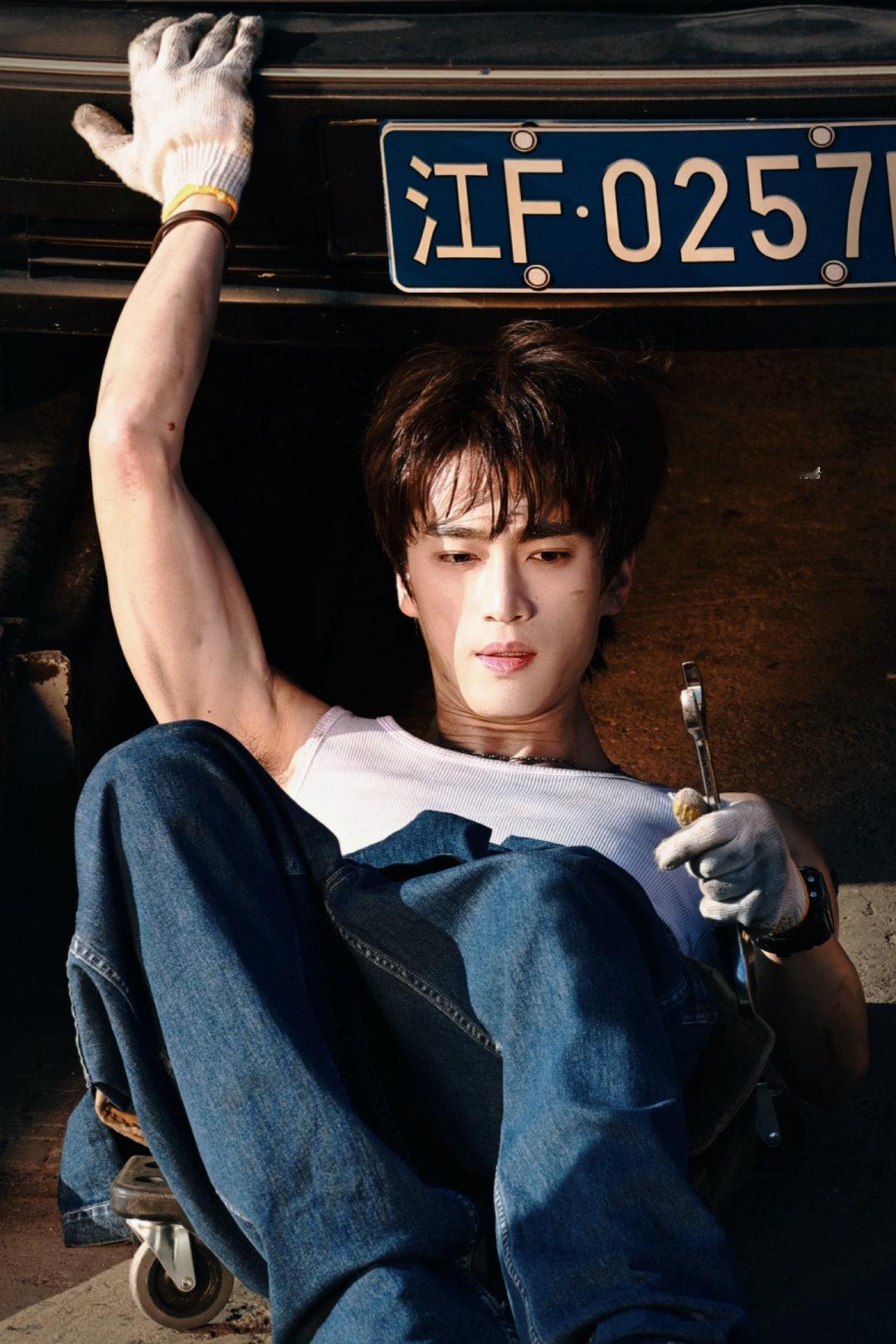 zkl “在某个不知名的角落许你岁岁平安”