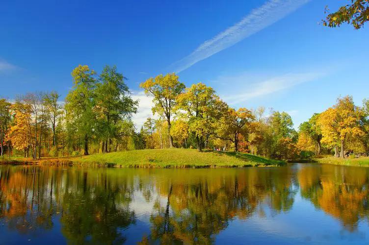 朋友圈改版对于爱发朋友圈的人来说，这次更新简直是福音，可总有一些人觉得，这次更新