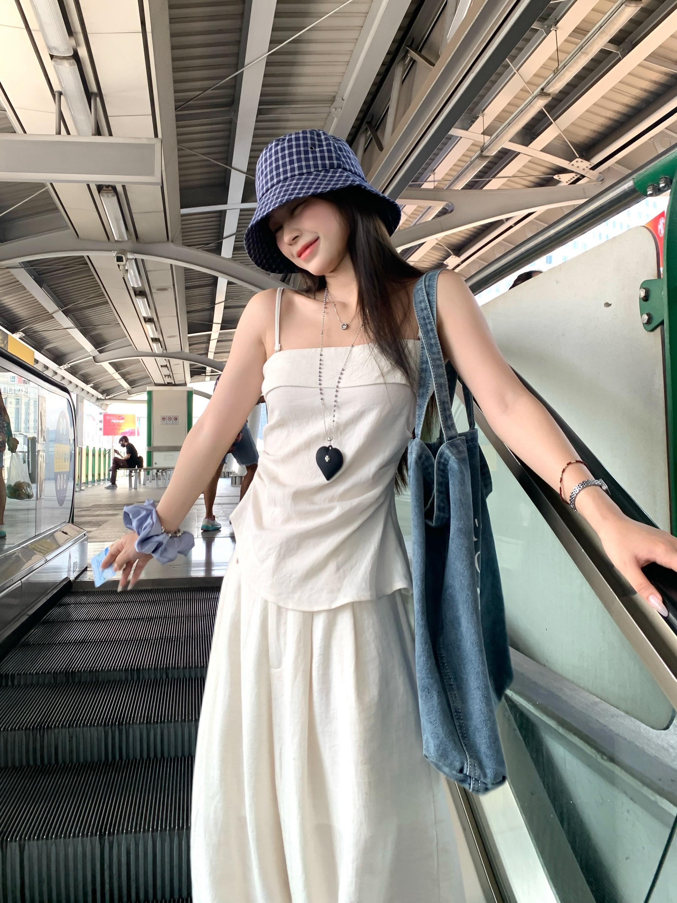无所谓 我喜欢我普通的生活。