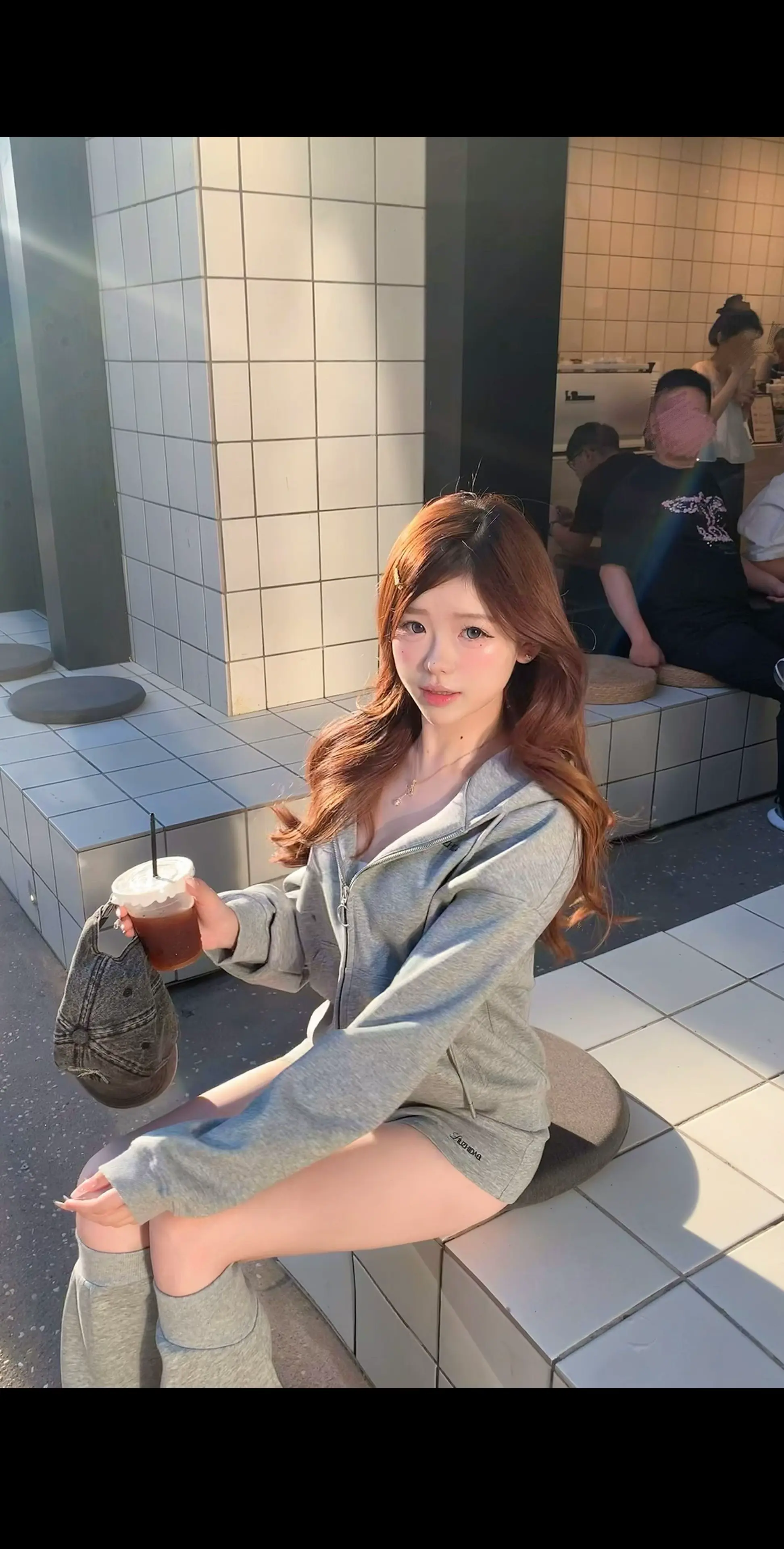 可是我没有上帝视角 你不理我的时候 我总觉得是有别人在陪你了