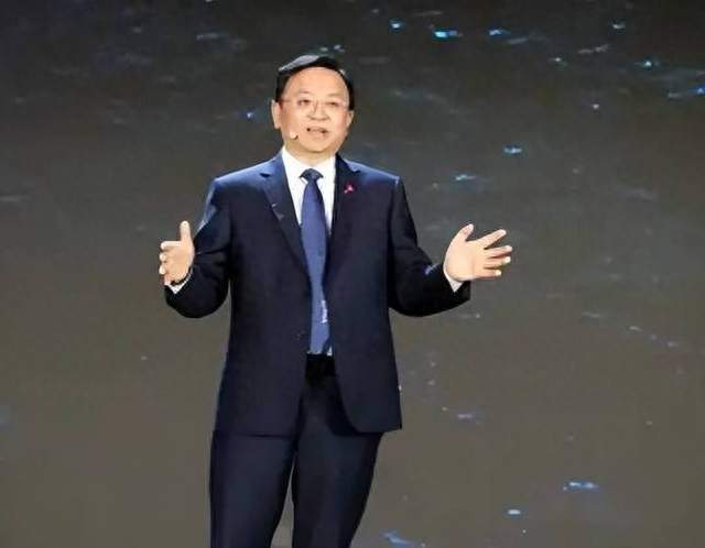 孙少军：比亚迪员工达102万，12万研发工程师扛起新能源汽车希望