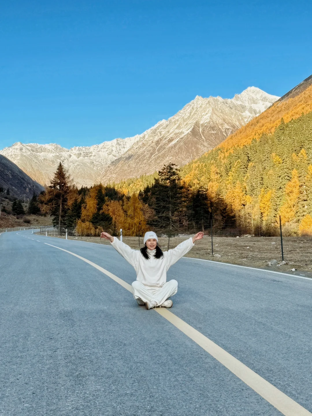 不只秋景，叠加雪景封神的理小路…