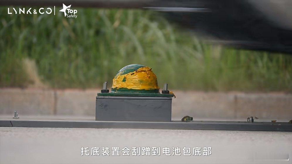 都说安全是最豪华的配置，那吉利应该就是把这个理念践行并且实现普惠的企业，无论哪款