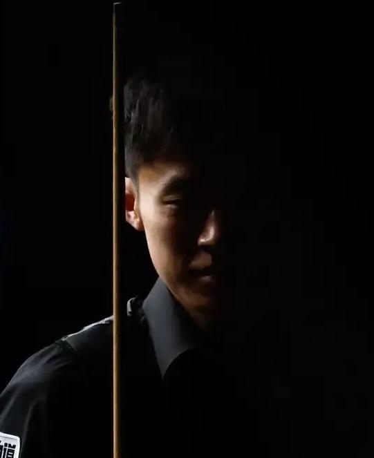 常冰玉的斯诺克上限是多少？
1、🇨🇳赵童和凯伦·威尔逊来给常冰玉画上限，这个