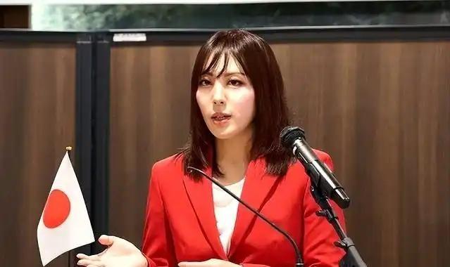 日本女作家曾发出警告：如果中国对日本使用了“核武器”，那么日本即使有百万人失去生