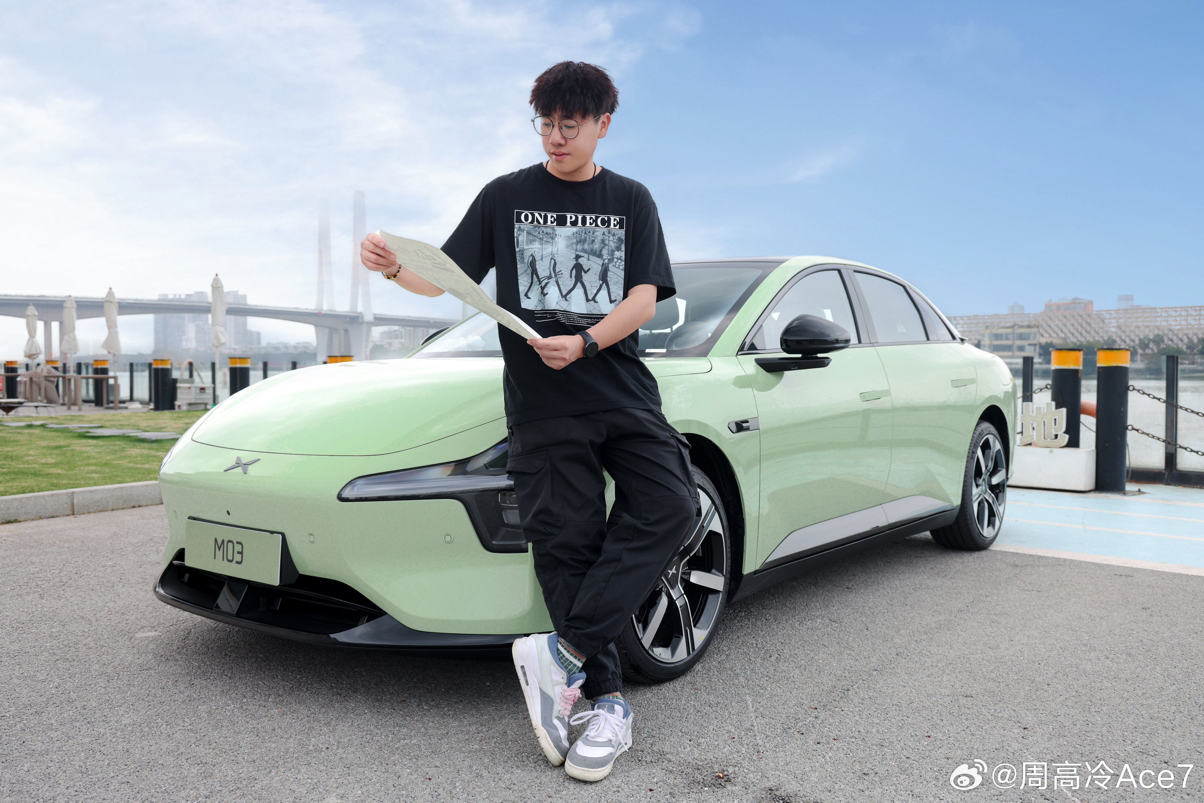 我愿称MONA M03的牛油果绿为最佳踏青配色谁能想到10多万就能买带坐垫按摩的