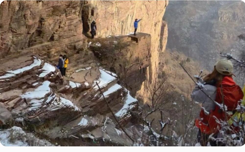 别在信什么徒步有腿就行的鬼话了，
太行山一天2起事故，这些教训太惨痛！

近期太