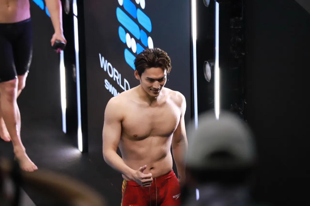 女子100仰泳：万乐天、彭旭玮、钱心安
男子100仰泳：徐嘉余、汪顺、王谷开来