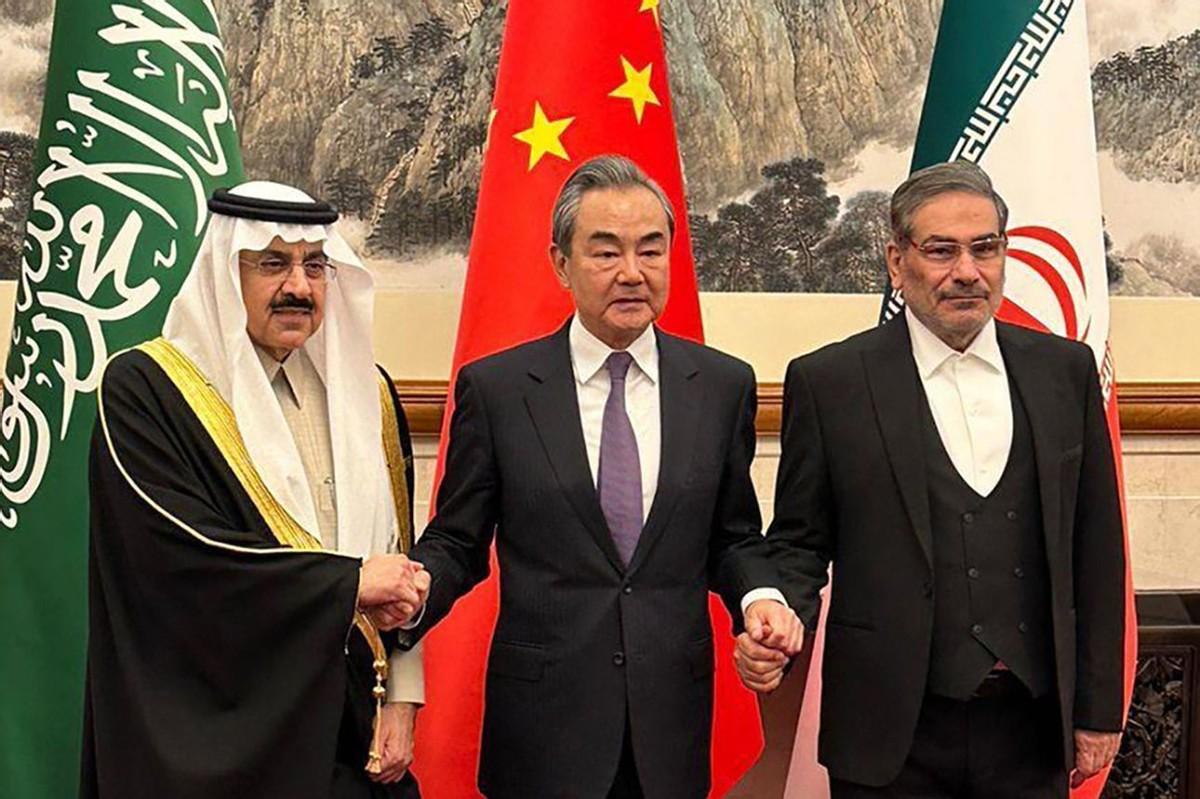 沙特王储突然出手，中国三年前留下的后手，关键时刻救了伊朗一命
 
特朗普宣布取消