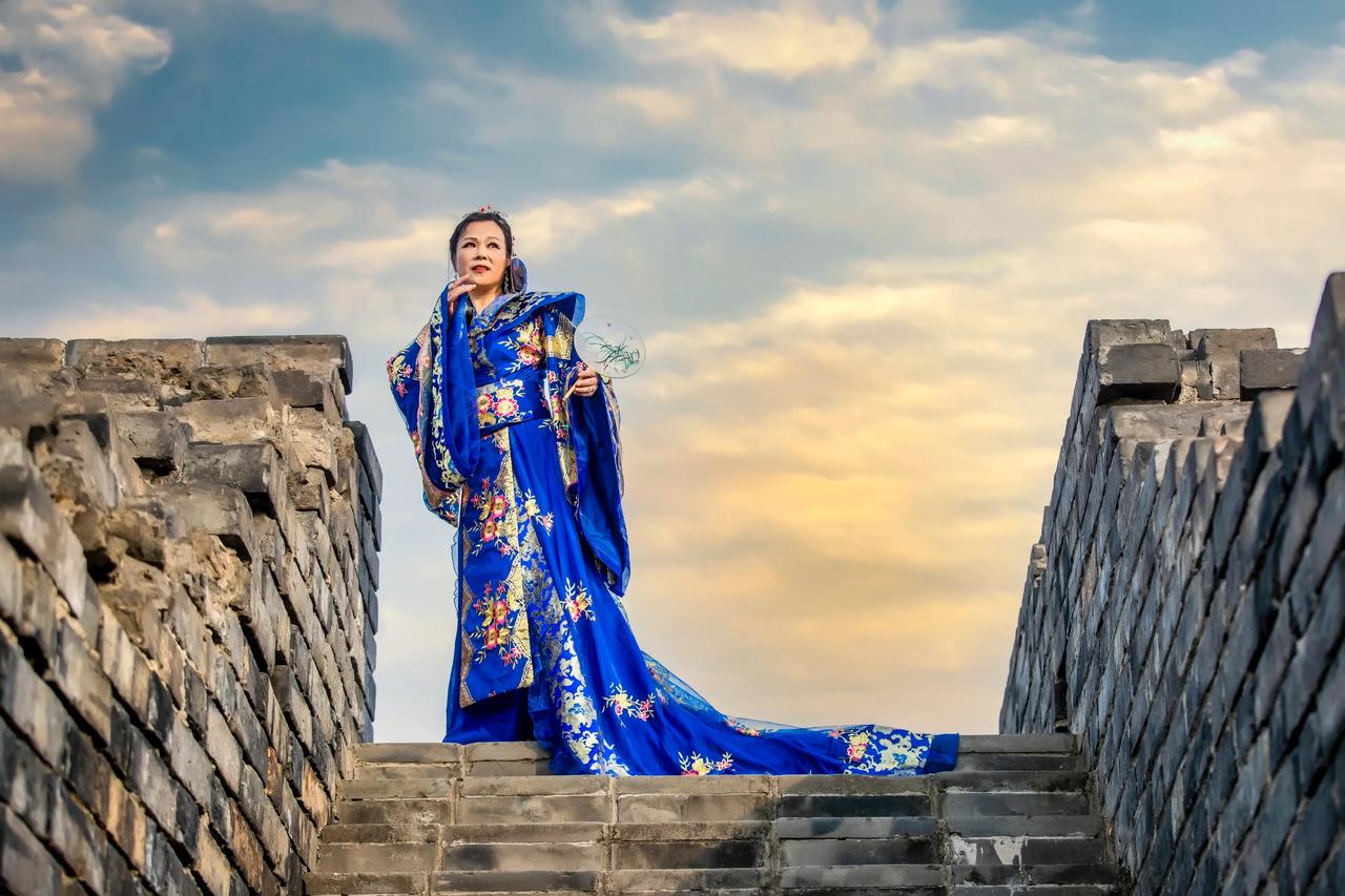 穿越千年，依旧风华绝代。
#美丽难忘的画面# #定格壮丽瞬间# 
#自由穿梭之美