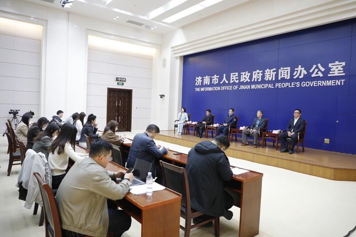 齐鲁空天院低空专项总师易洪：济南为技术成果转化提供绝佳场景！3月26日，在“项目