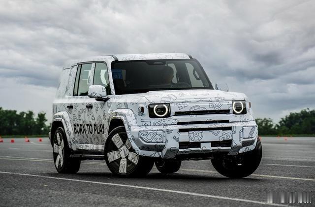 iCAR V27定位20万级硬派SUV ，方盒子造型、180mm离地间隙、专业越