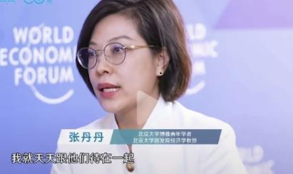 当一群没摸过枪的人设计战场，没种过地的人规划农村，没进过工厂的人制定工业政策——