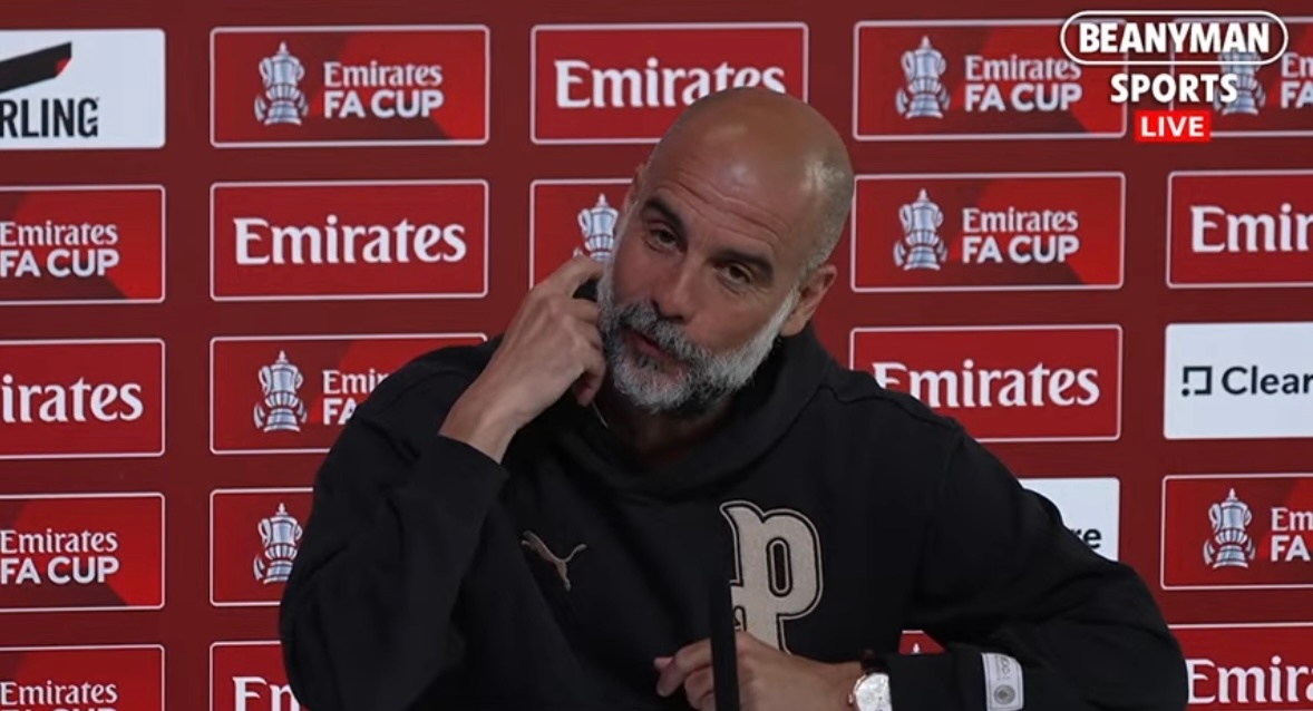 这是干啥去了啊，碳里爬出来个人吗！不就出门提了个车，怎么黑成这样