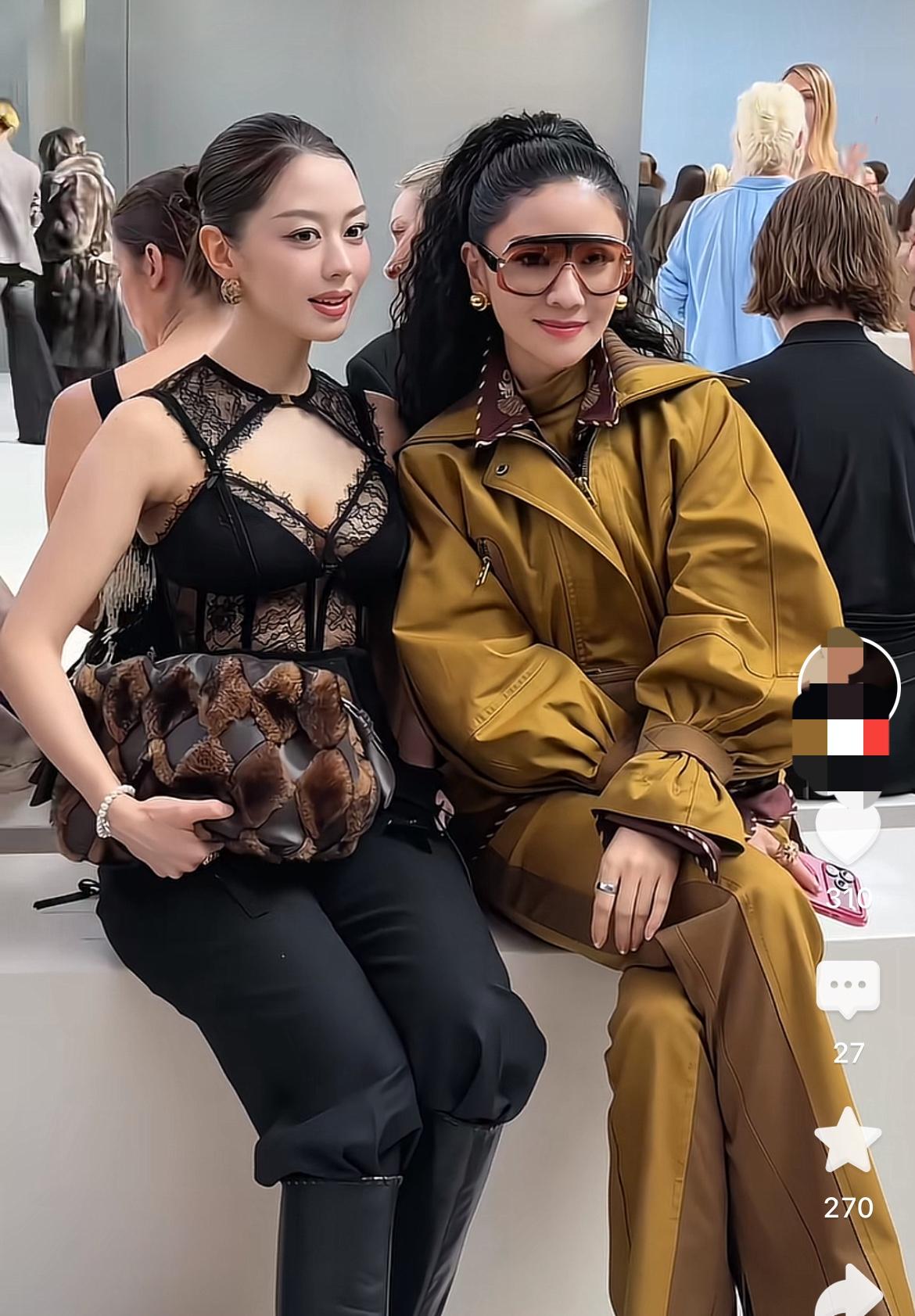 朗朗的老婆吉娜真的很漂亮，身材也很棒。

前阵子刷到她的机场生图，完全没有修图加