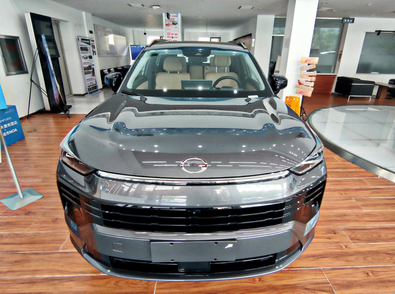 国民家用SUV《传祺GS4》
   2026年7月24日，8万级国民家用大五座燃