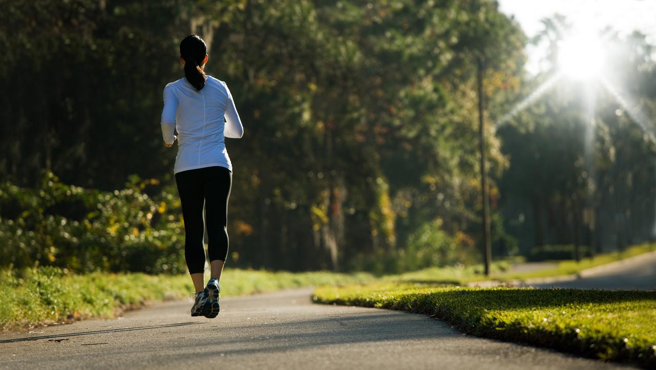 运动猝死的人扎堆！医生忠告：无论身体多强壮，运动时牢记5不做
 
前几天急诊室接