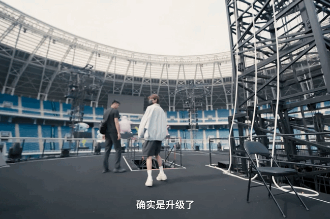 王源发了15分钟的vlog 宇宙超级无敌大大狂欢天津站巡演微纪录片释出，镜头捕捉