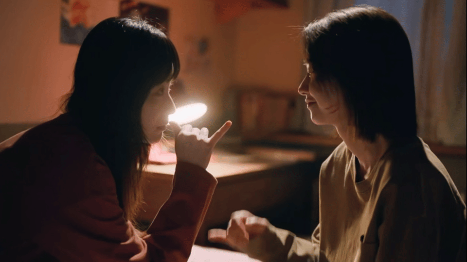 刘雅瑟帮柏庶加倪妮微信 柏庶没长嘴！但 长了呀！雅瑟在线帮柏庶解释为什么没加任小