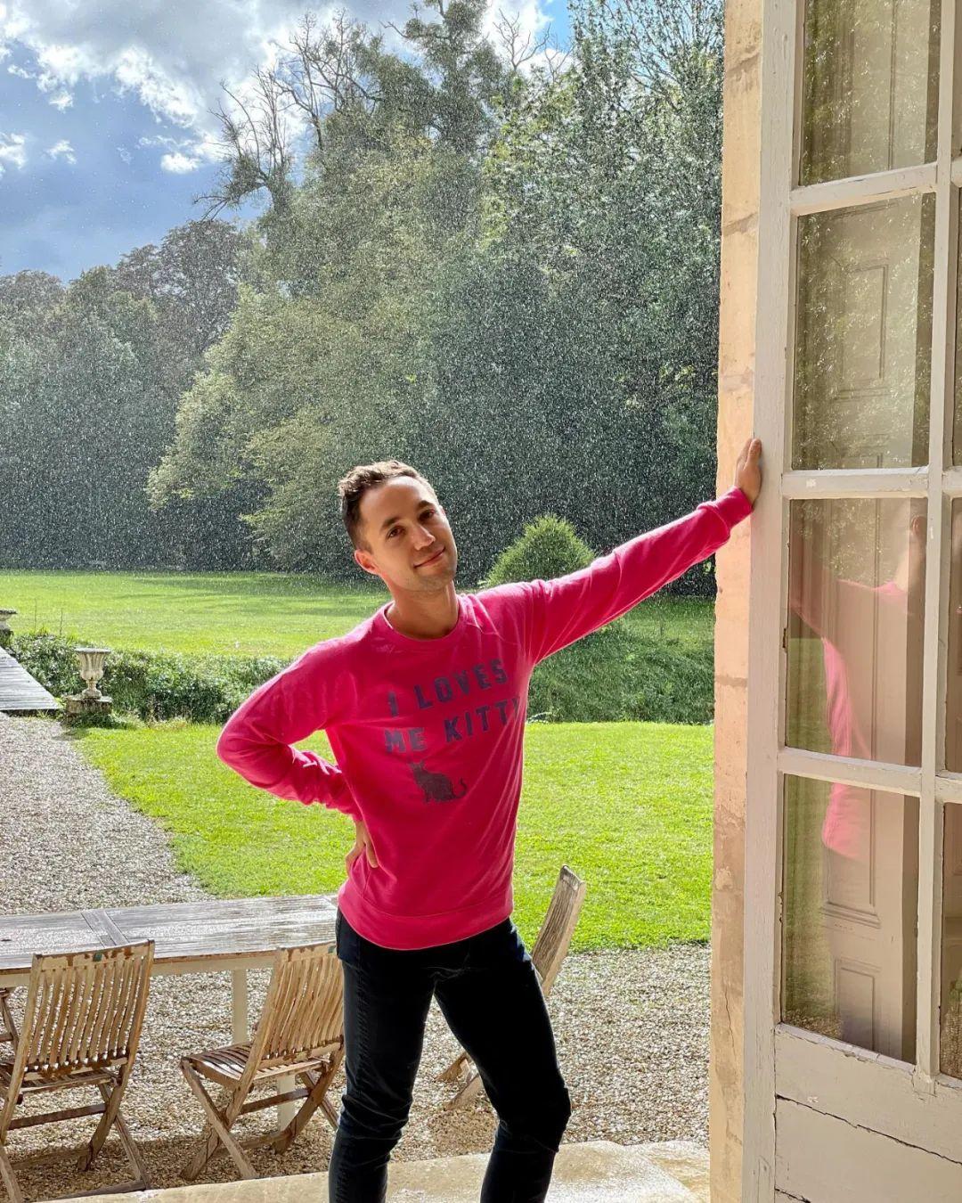 最近，来自美国马萨诸塞州的波士顿的 Sam Smith（萨姆·史密斯）讲述了自己