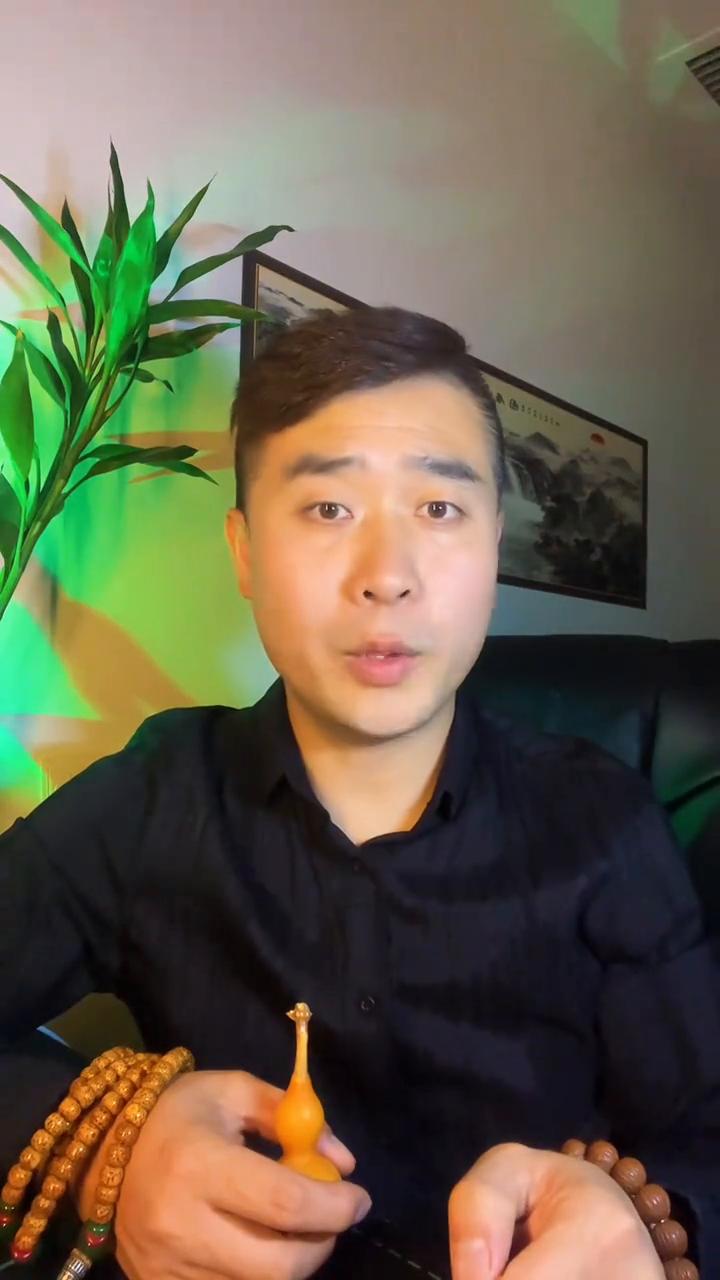 谁家的福气都没你家的旺，为什么？因为你家的孩子日后必成大器。送给孩子八个字：马踏