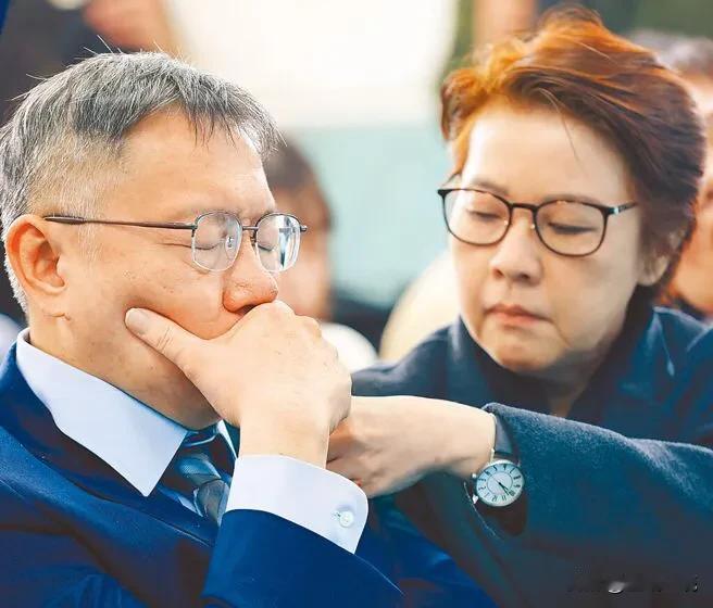 假账案重击！黄扬明断言：黄珊珊2026没了！还有未爆弹

柯文哲被指控竞选经费账