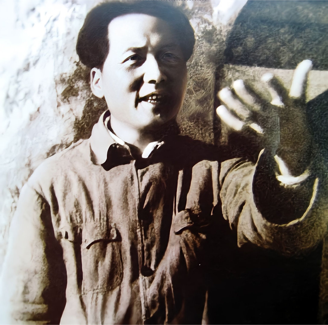 这盛世如你所愿，你我之辈一粥一饭当思伟人恩 