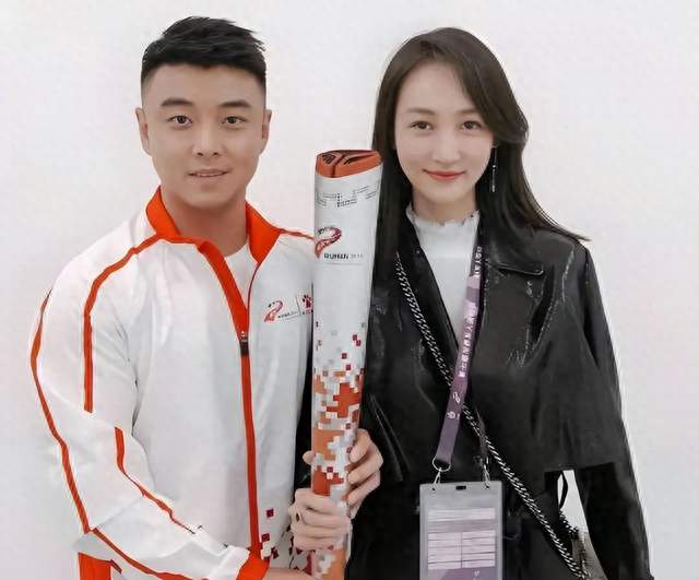 王皓妻子被骂上热搜：“没王楚钦你老公下岗”，撕开国乒饭圈底裤