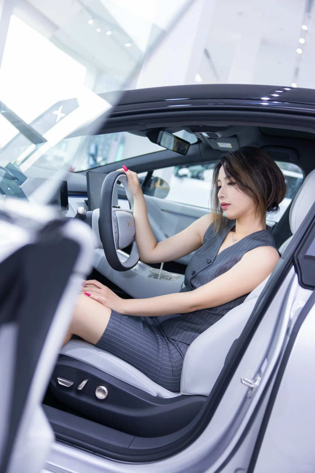 🚗小鹏P7+|买了它我就是横着走的都市丽人‼️