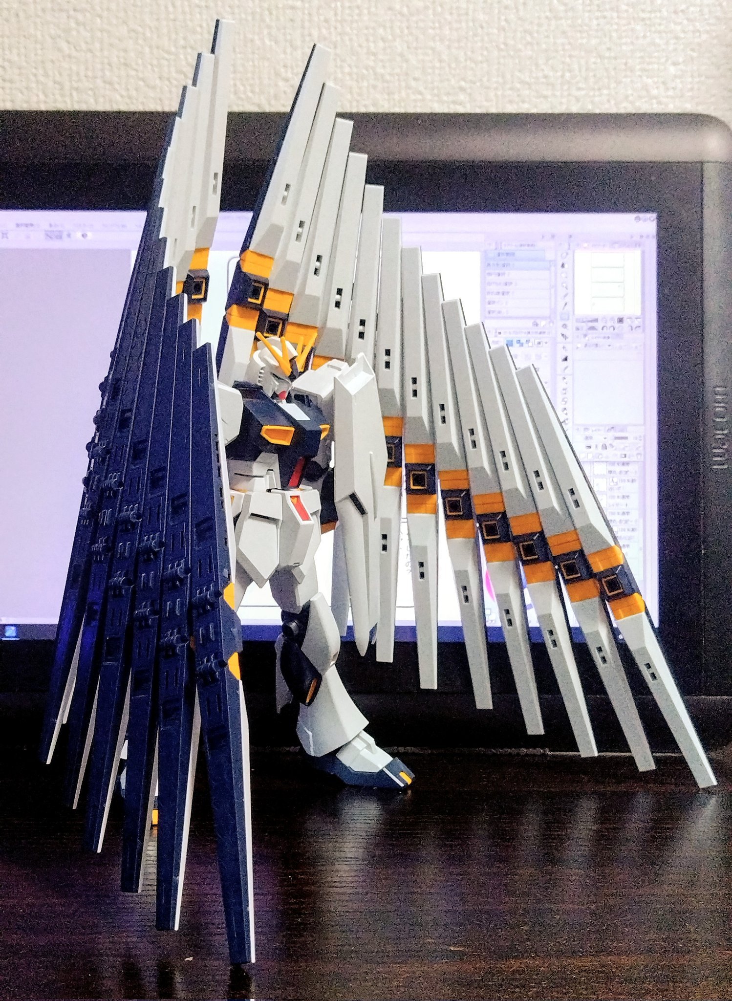 羽翼牛高达模型