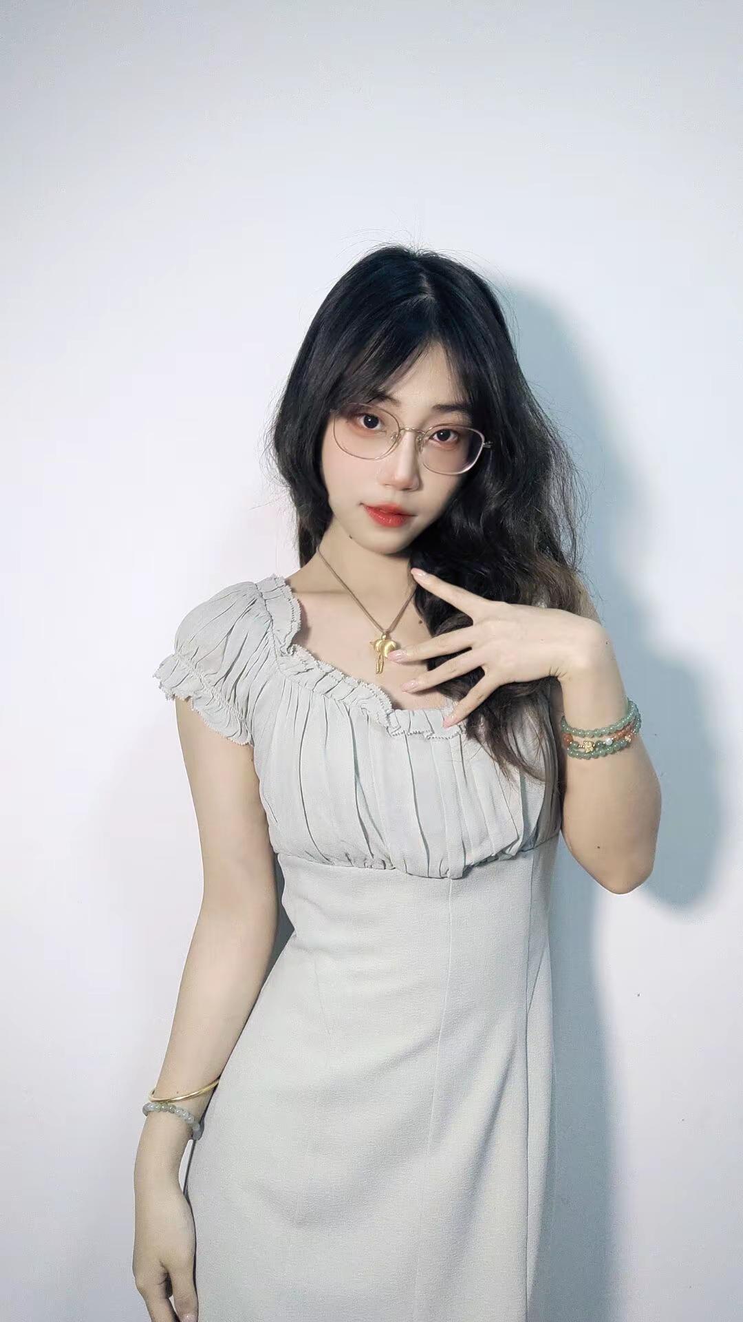 日系小裙子还是很好看的